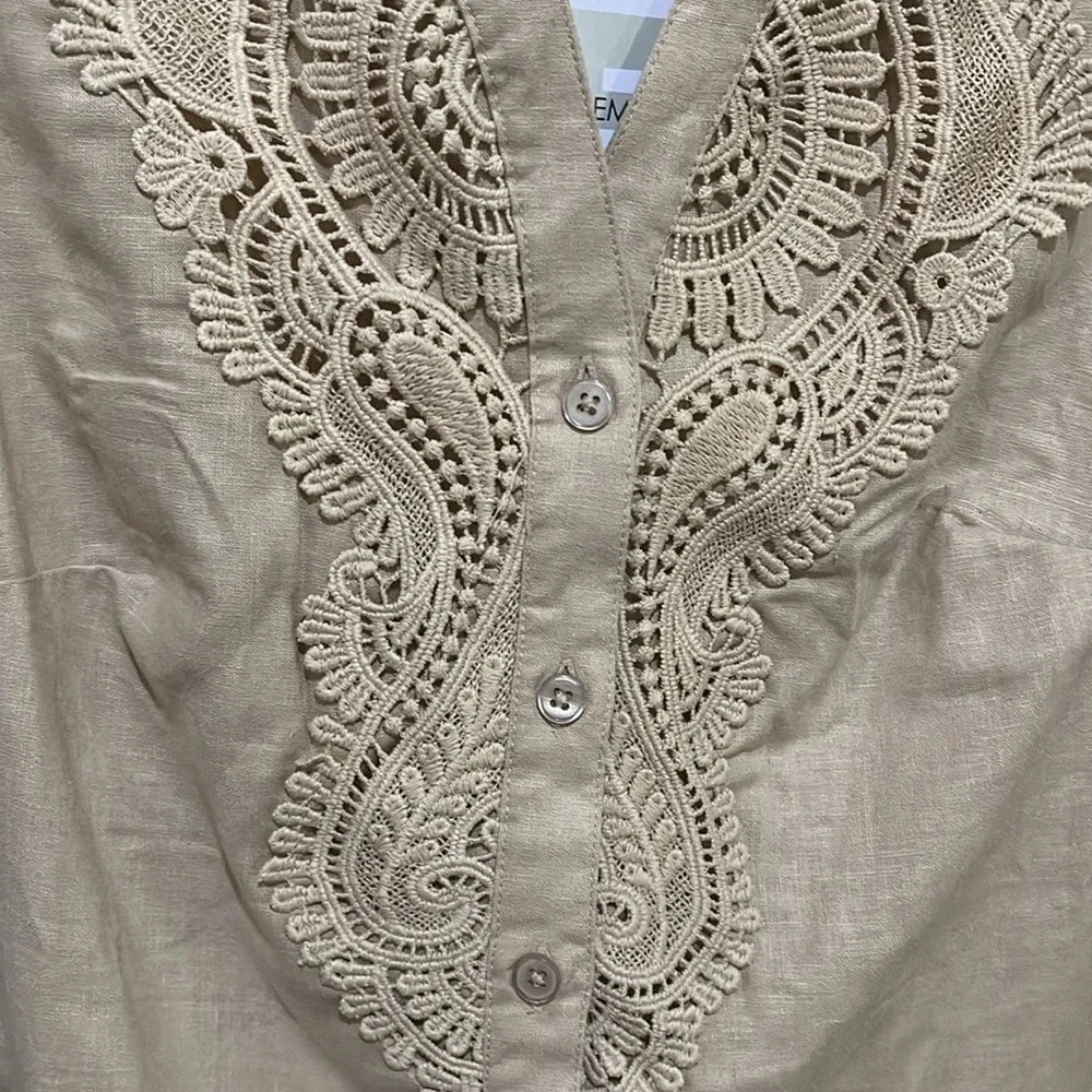 Emily Daniels linen blend sleeveless button down top NWT sizes small & medium - Picture 3 of 7